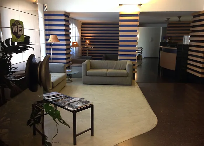 Della Hotel 3*