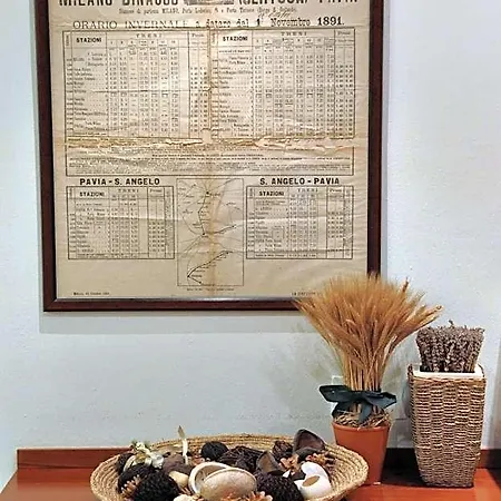 Hotel Della 3*